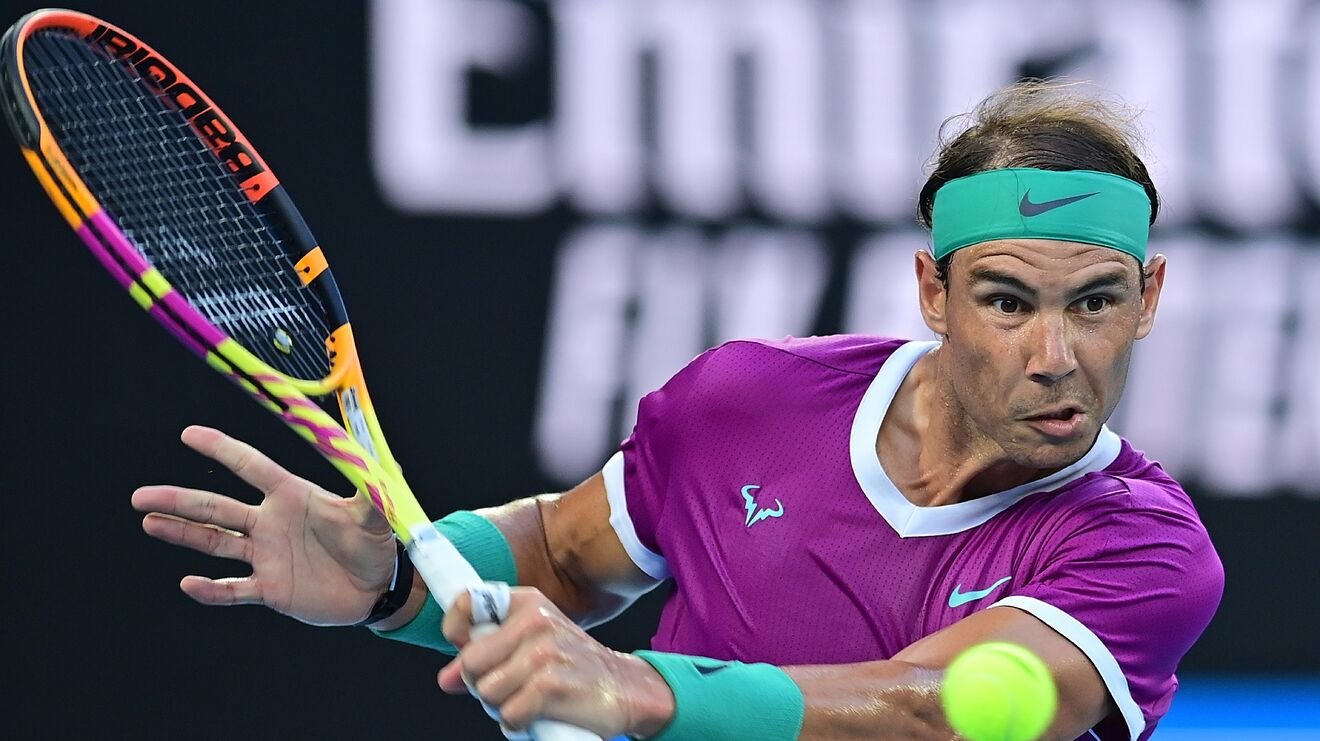 Australian Open 2022: Rafael Nadal beats Daniil Medvedev to win record ...